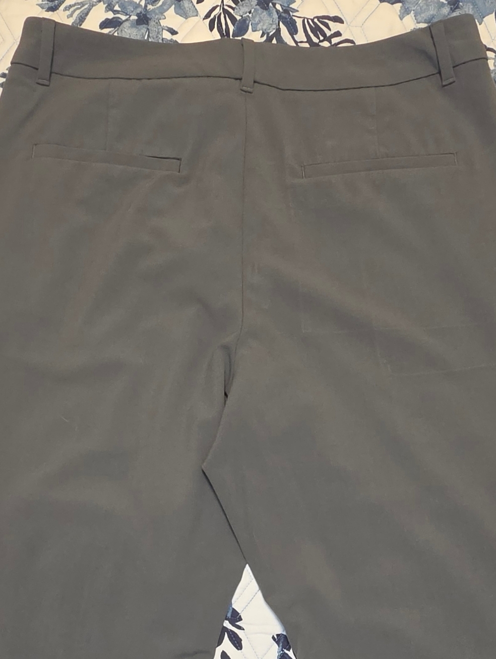 Banana Republic High Rise Sculpted Bootcut Pants Size 12 Olive Green - Picture 6 of 6